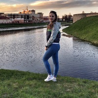 Stesha Tunikova